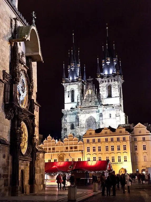 Husova Apartments Prague