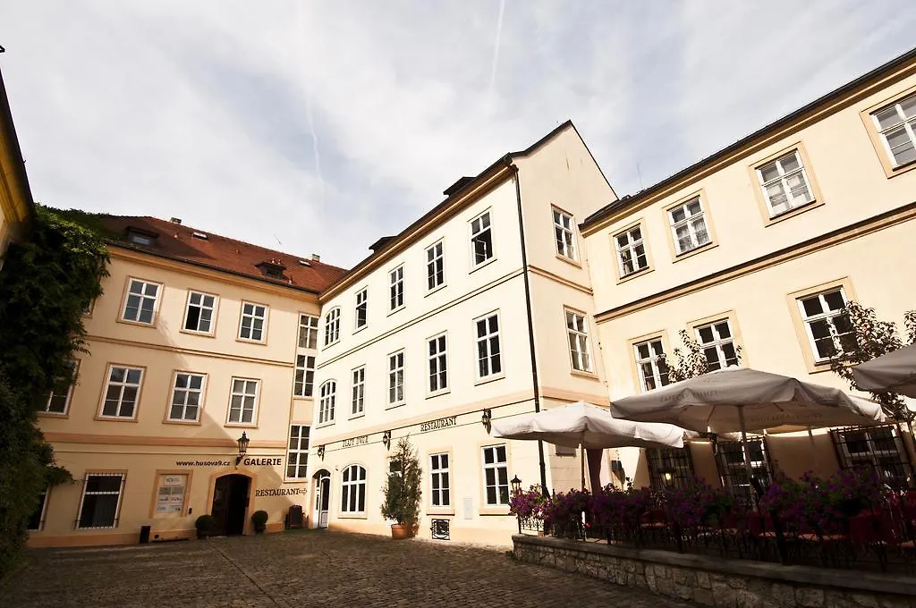 Husova Apartments Prague